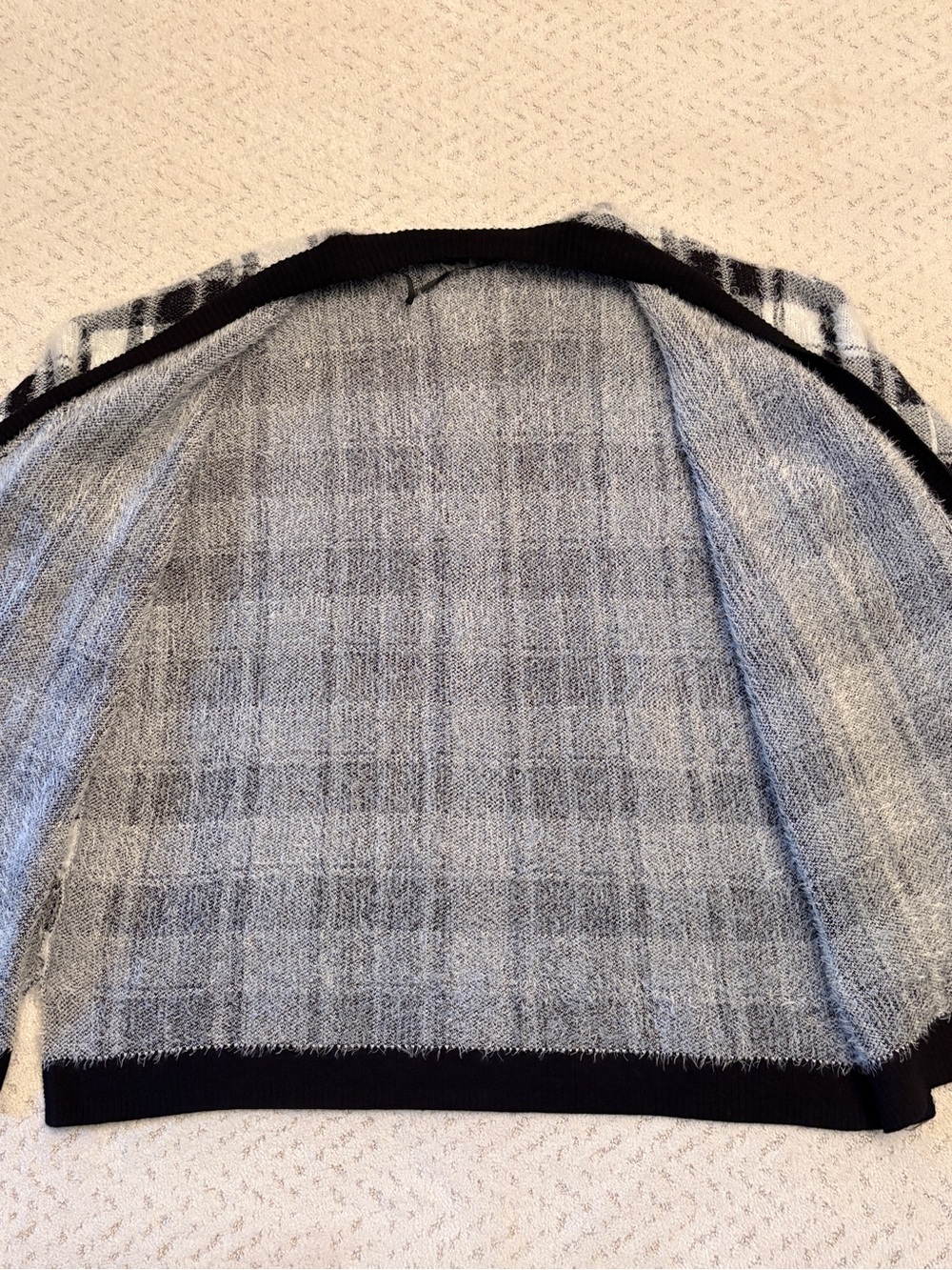 Lane Bryant Open Front Black White Plaid Cardigan Sweater Fuzzy Eyelash Size 4X - Picture 7 of 13